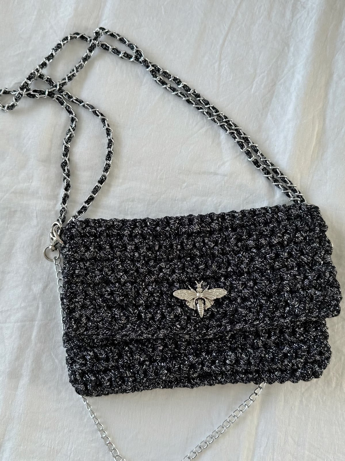 Sac crochet fermoir abeille 