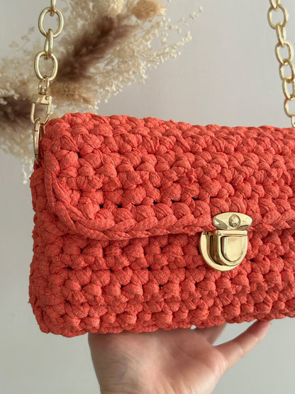 Sac crochet fermoir cartable