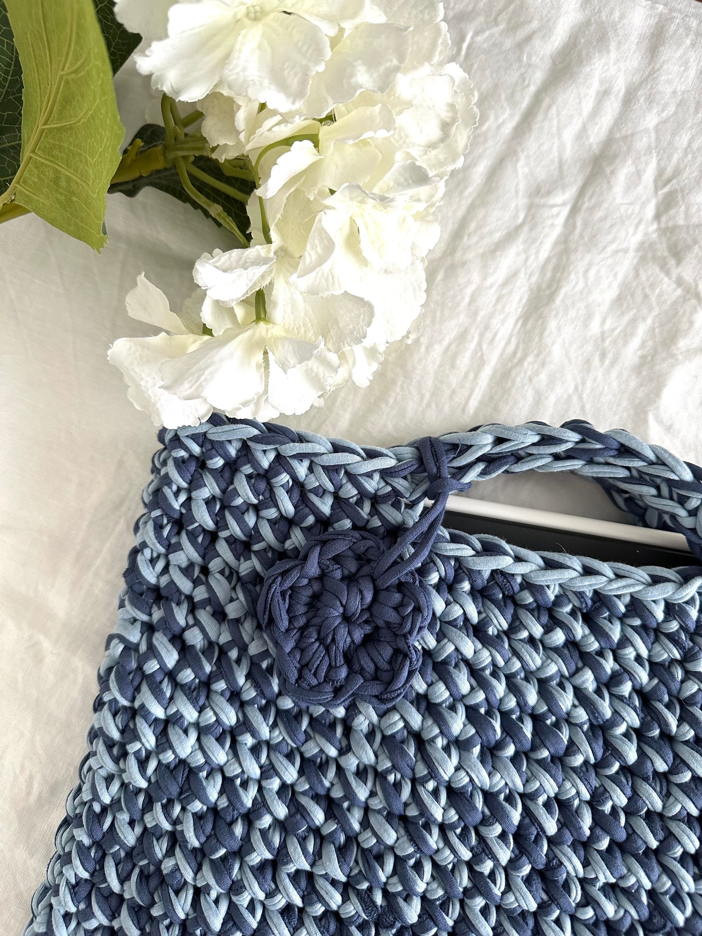 Pochette pour ordinateur en crochet 